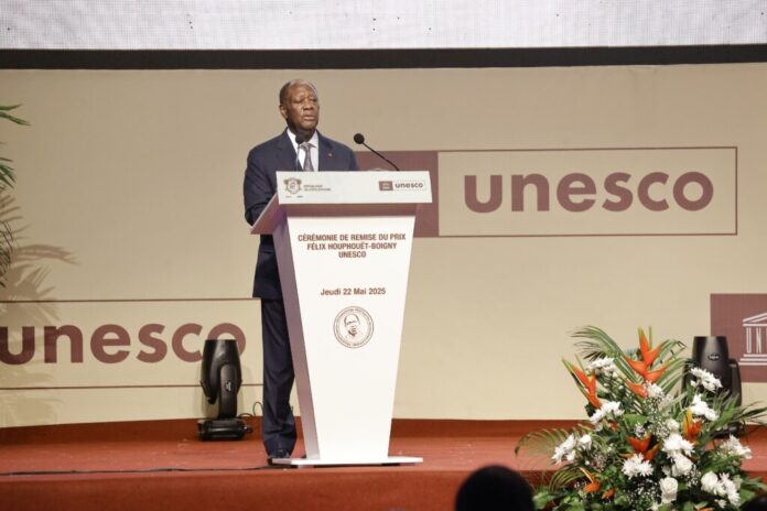 Alassane Ouattara, protecteur du Prix Félix Houphouët-Boigny – UNESCO pour la recherche de la paix