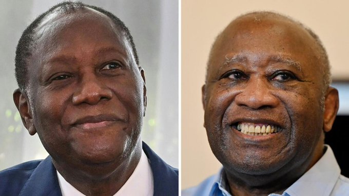 Le président ivoirien Alassane Ouattara et son prédécesseur Laurent Gbagbo. Ce dernier appelle la communauté internationale à se prononcer sur la légitimité d'un quatrième mandat du président sortant. © ISSOUF SANOGO,SIA KAMBOU / AFP