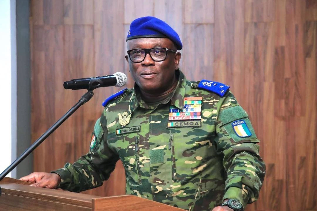 Côte d&rsquo;Ivoire : Général Lassina Doumbia promu au grade de général d&rsquo;armée, premier général des armées de Côte d&rsquo;Ivoire