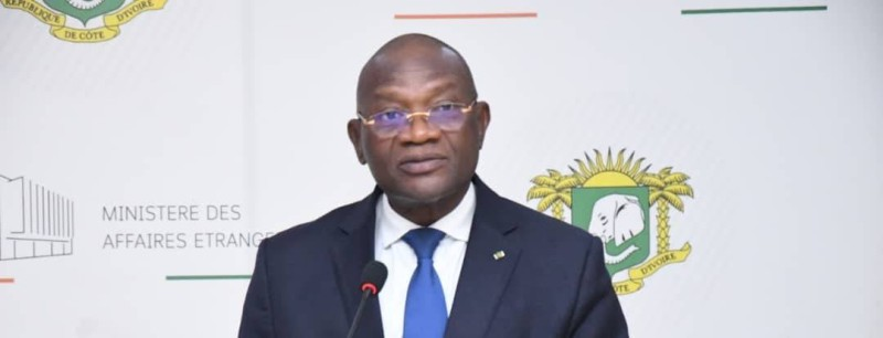 Le Ministre délégué, Adjé Silas METCH